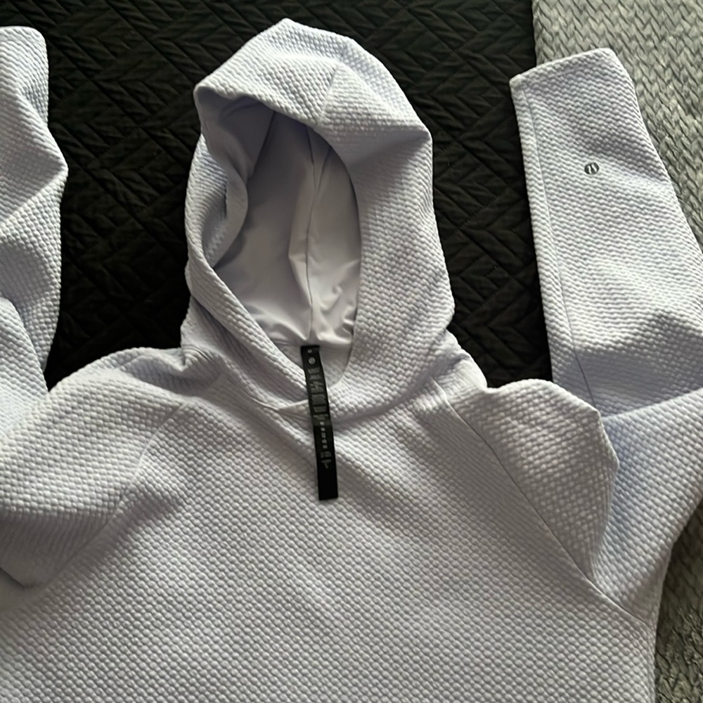 Lululemon at ease hoodie barely worn size medium